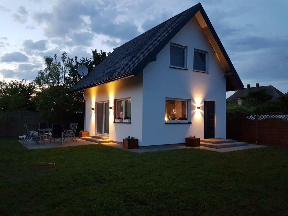 Dom Pod Orzechem Villa Świnoujście Buitenkant foto